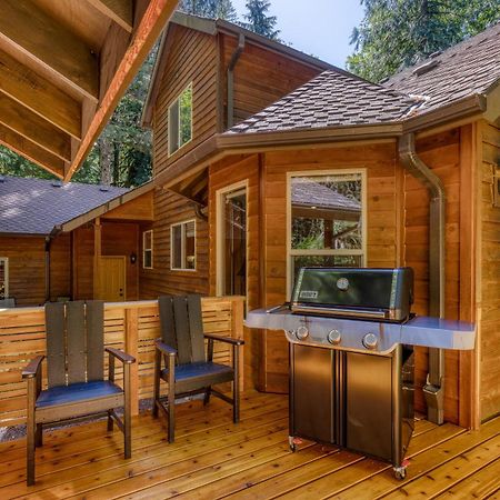 Salmon River Lodge Welches Bagian luar foto
