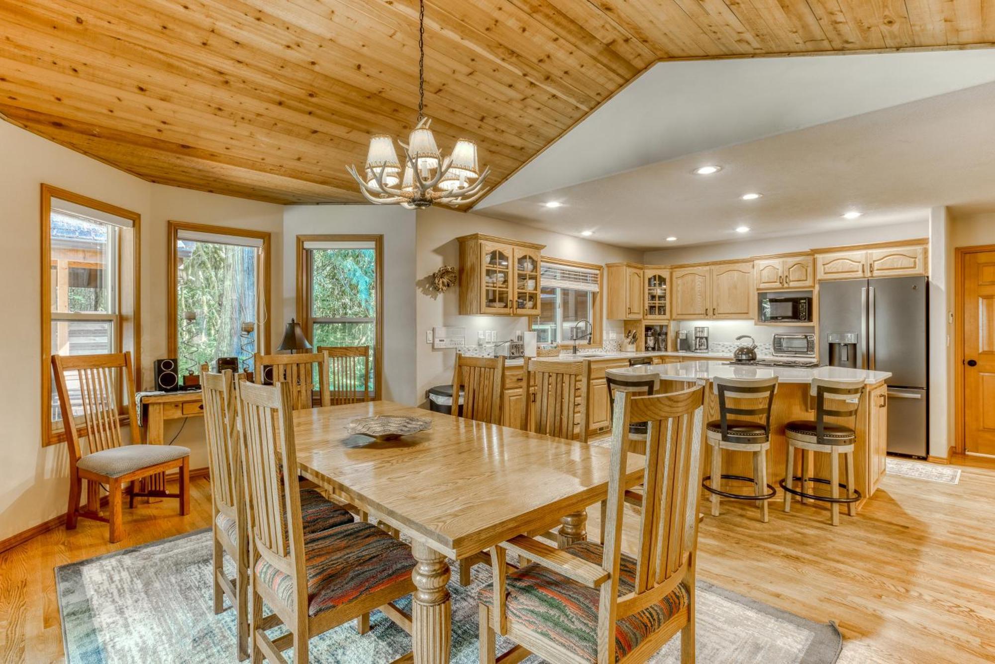 Salmon River Lodge Welches Bagian luar foto
